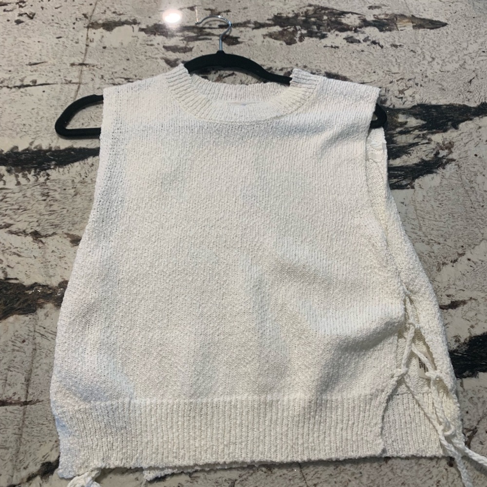 francesca’s white sweater tank top